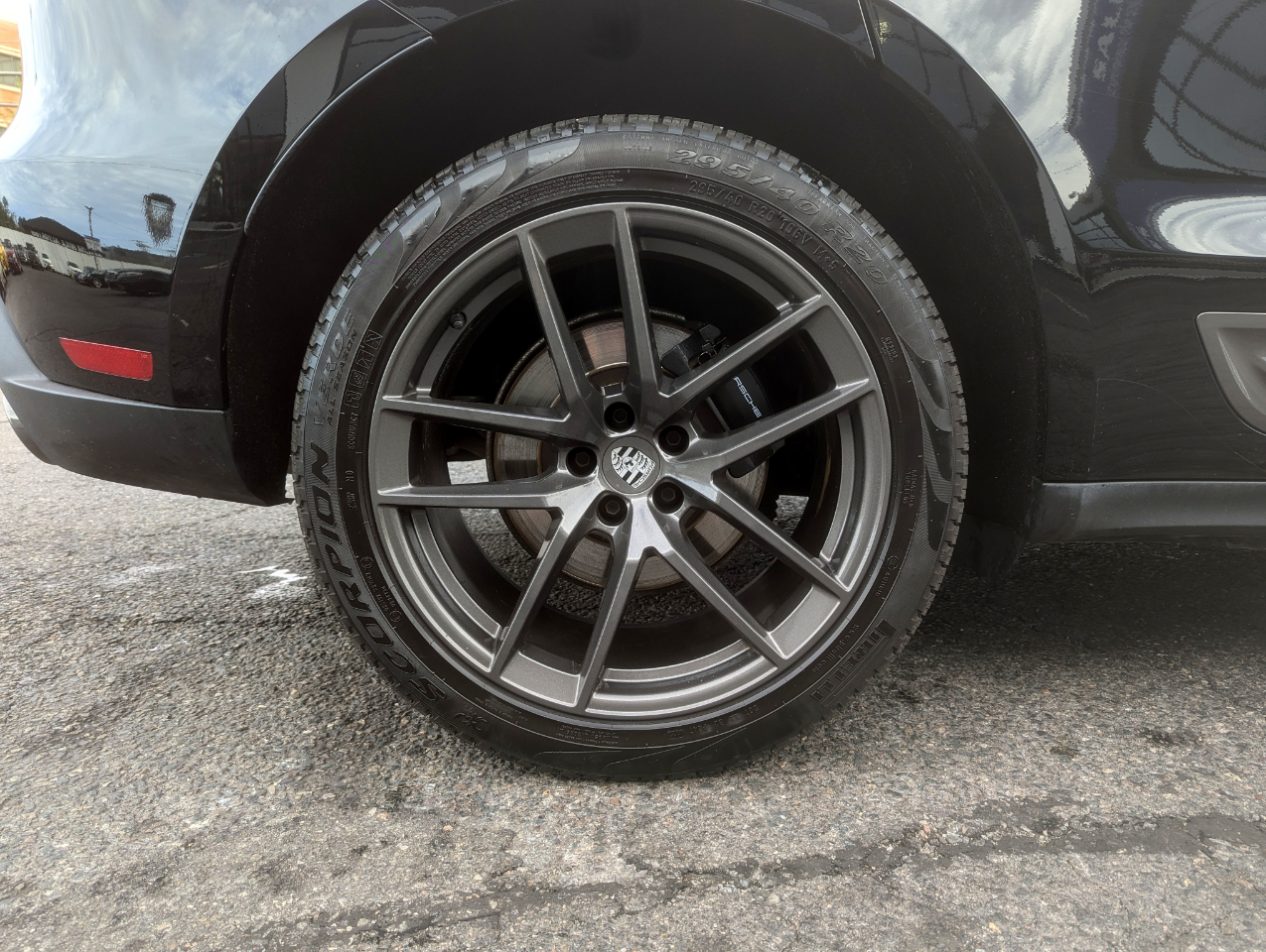2023 Porsche Macan T photo 46