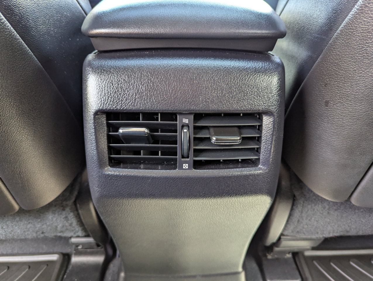 2013 Lexus RX 350 AWD photo 24