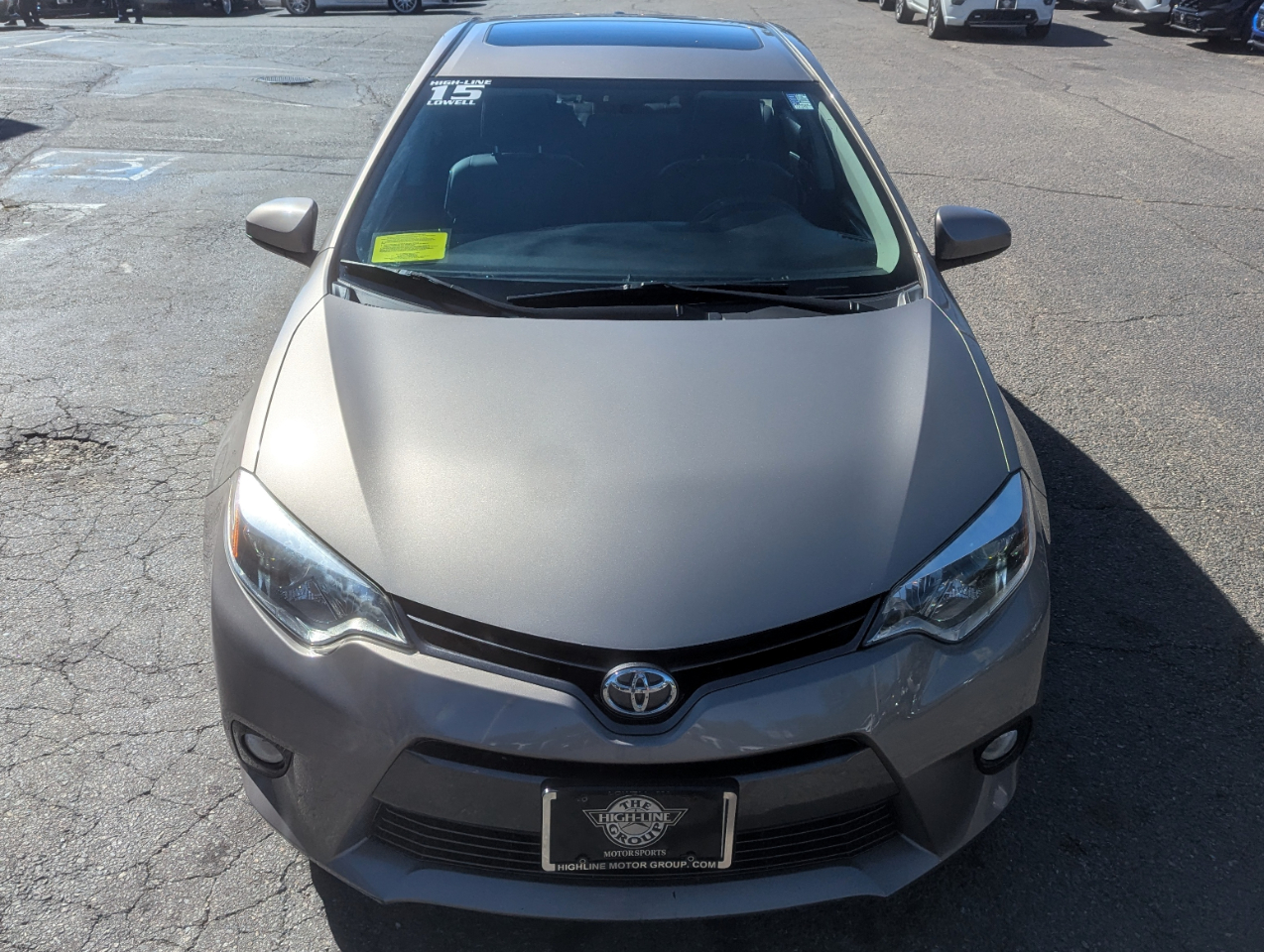 2015 Toyota Corolla LE Premium photo 3
