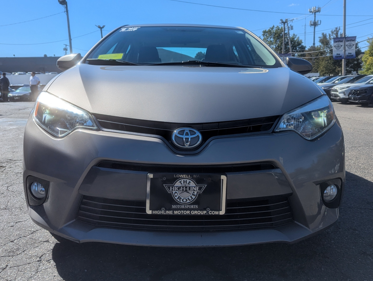 2015 Toyota Corolla LE Premium photo 4