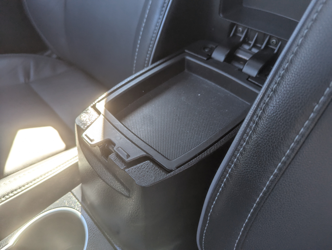 2015 Toyota Corolla LE Premium photo 27