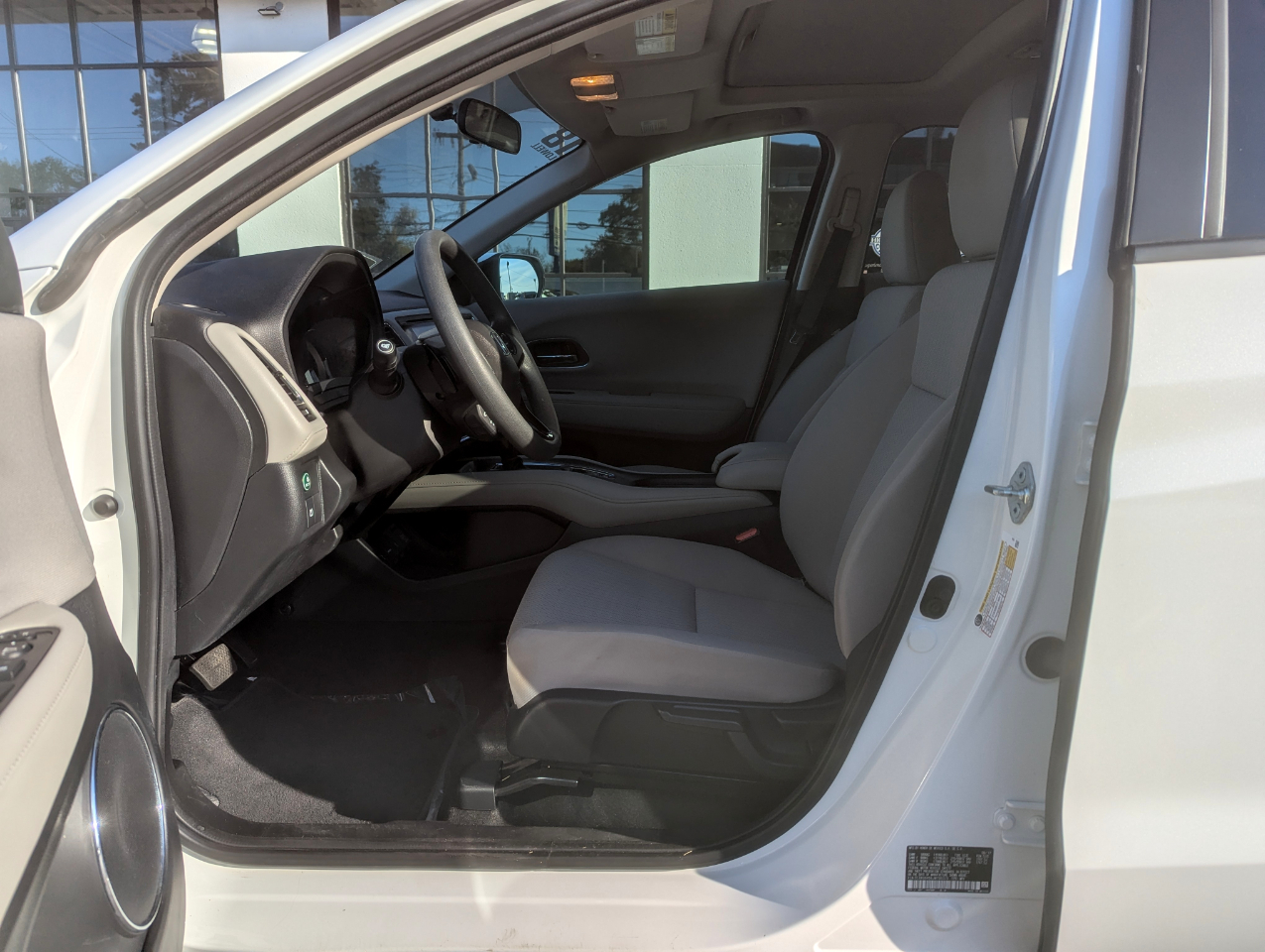 2018 Honda HR-V EX photo 12