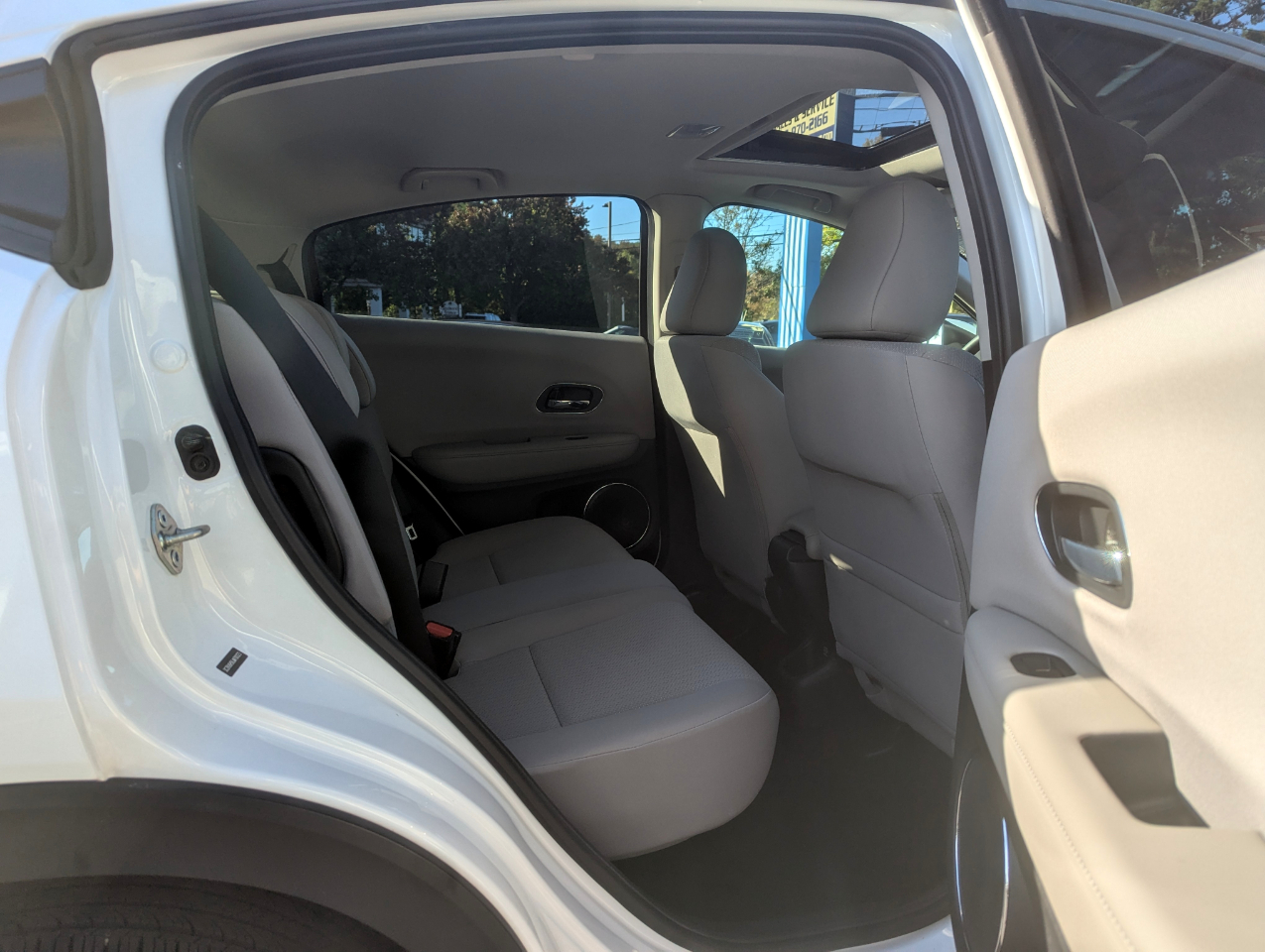 2018 Honda HR-V EX photo 33