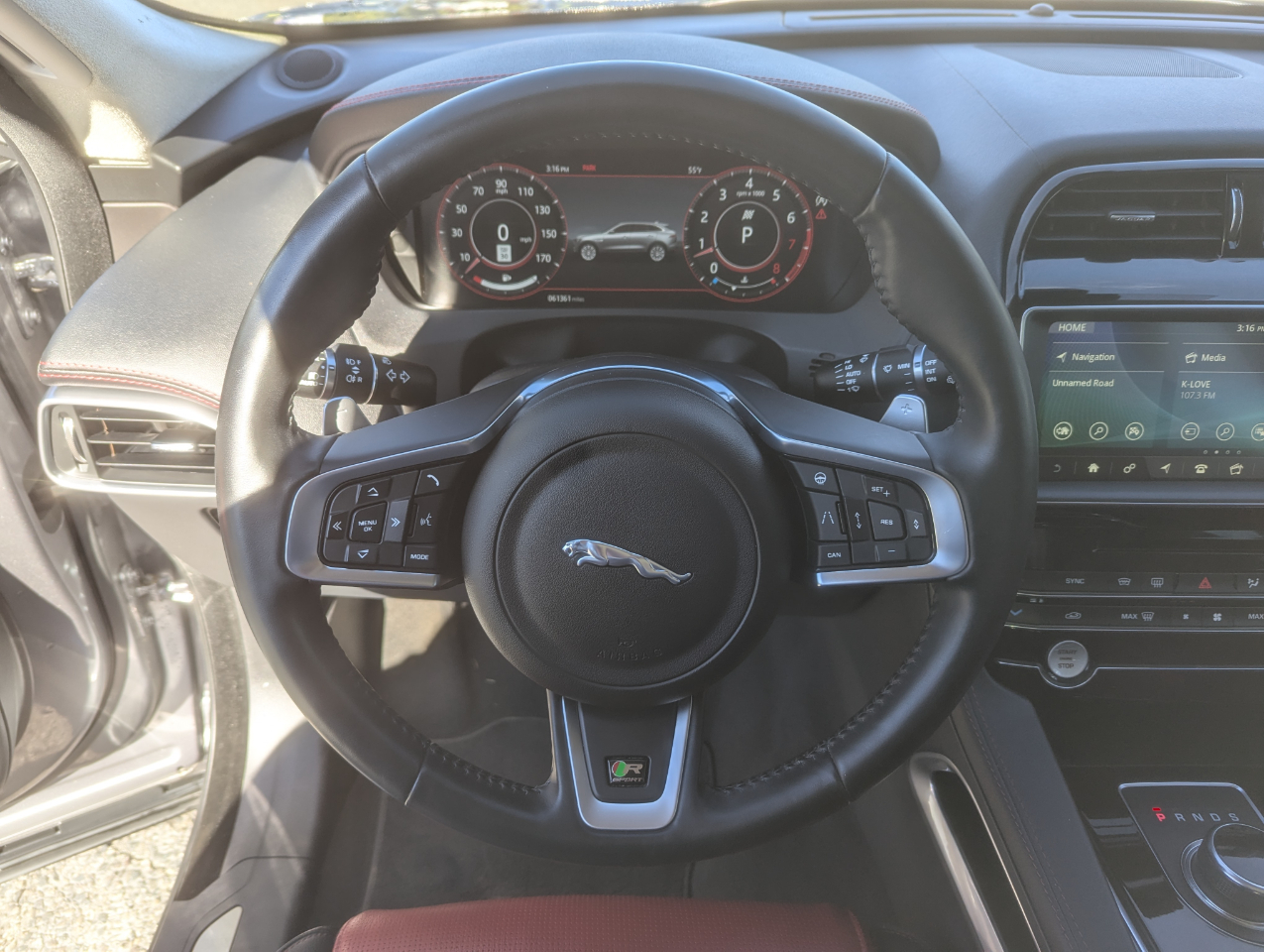 2020 Jaguar F-PACE R-Sport photo 13