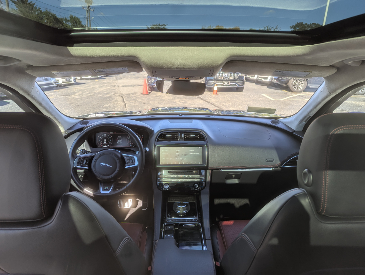 2020 Jaguar F-PACE R-Sport photo 34