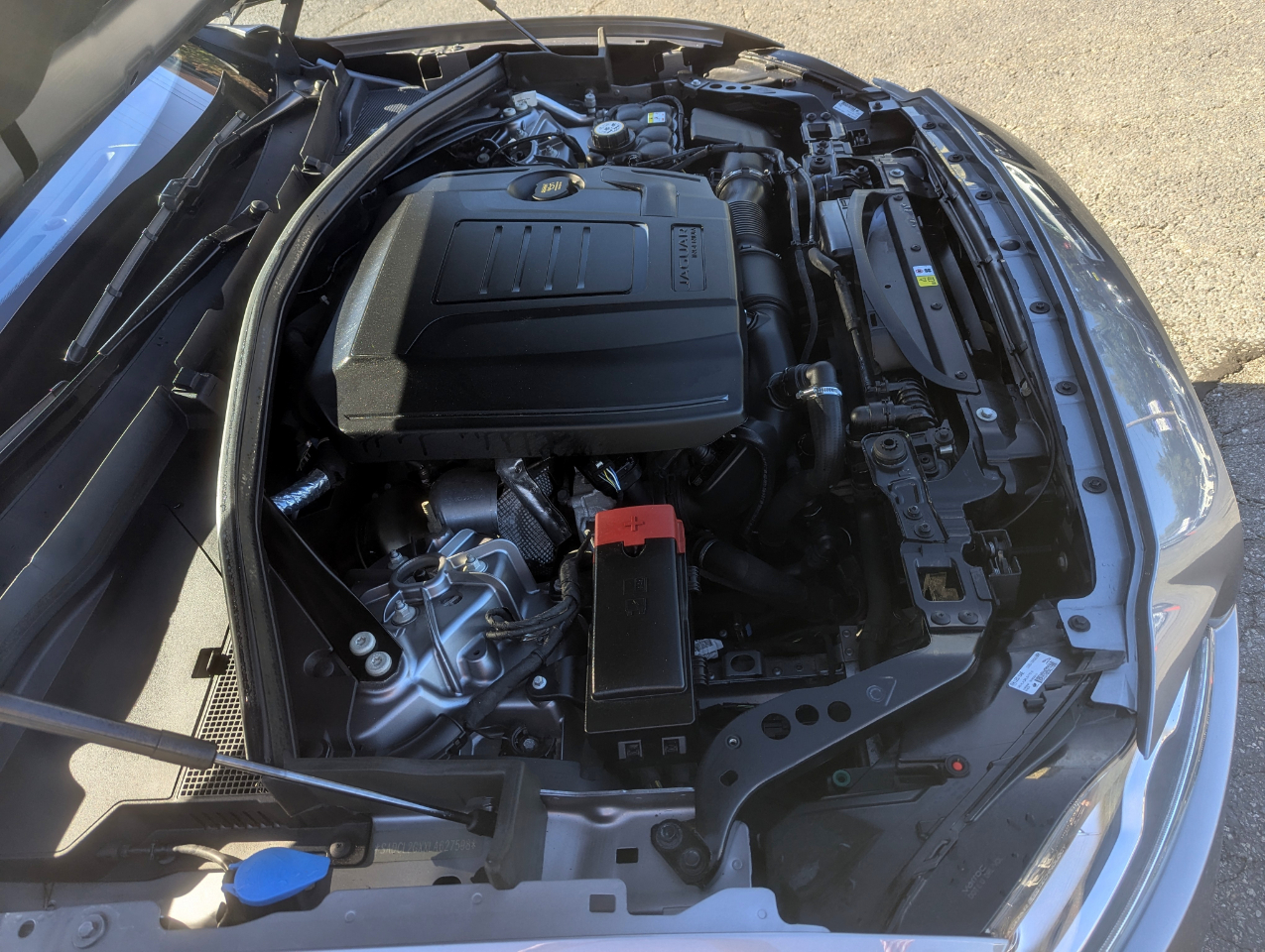 2020 Jaguar F-PACE R-Sport photo 39