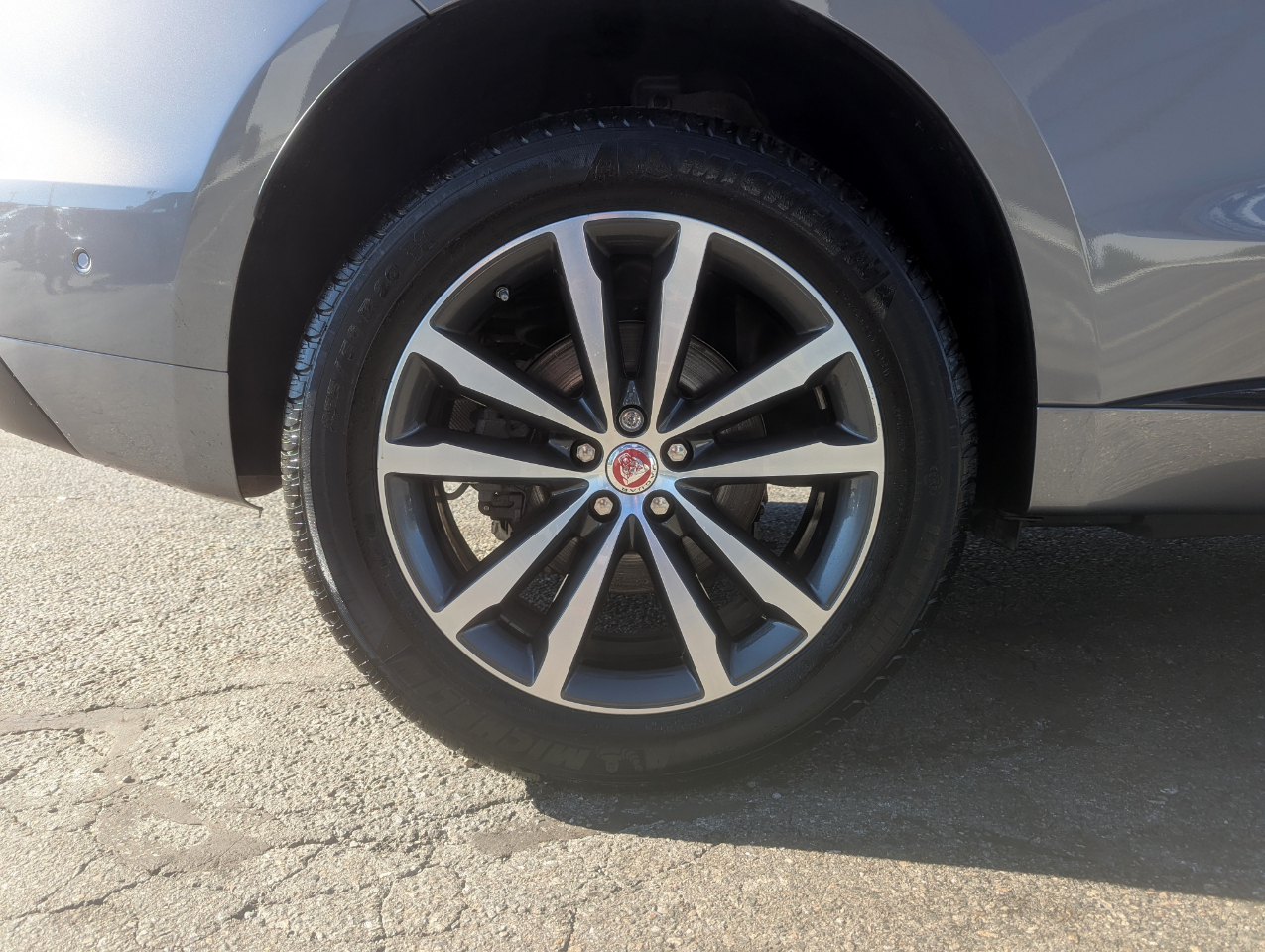 2020 Jaguar F-PACE R-Sport photo 43