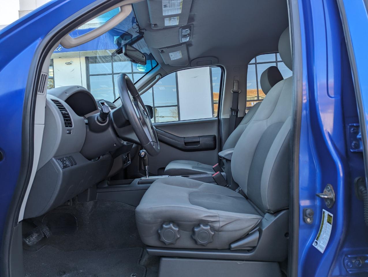 Nissan Xterra 4WD 4dr Auto S 2012