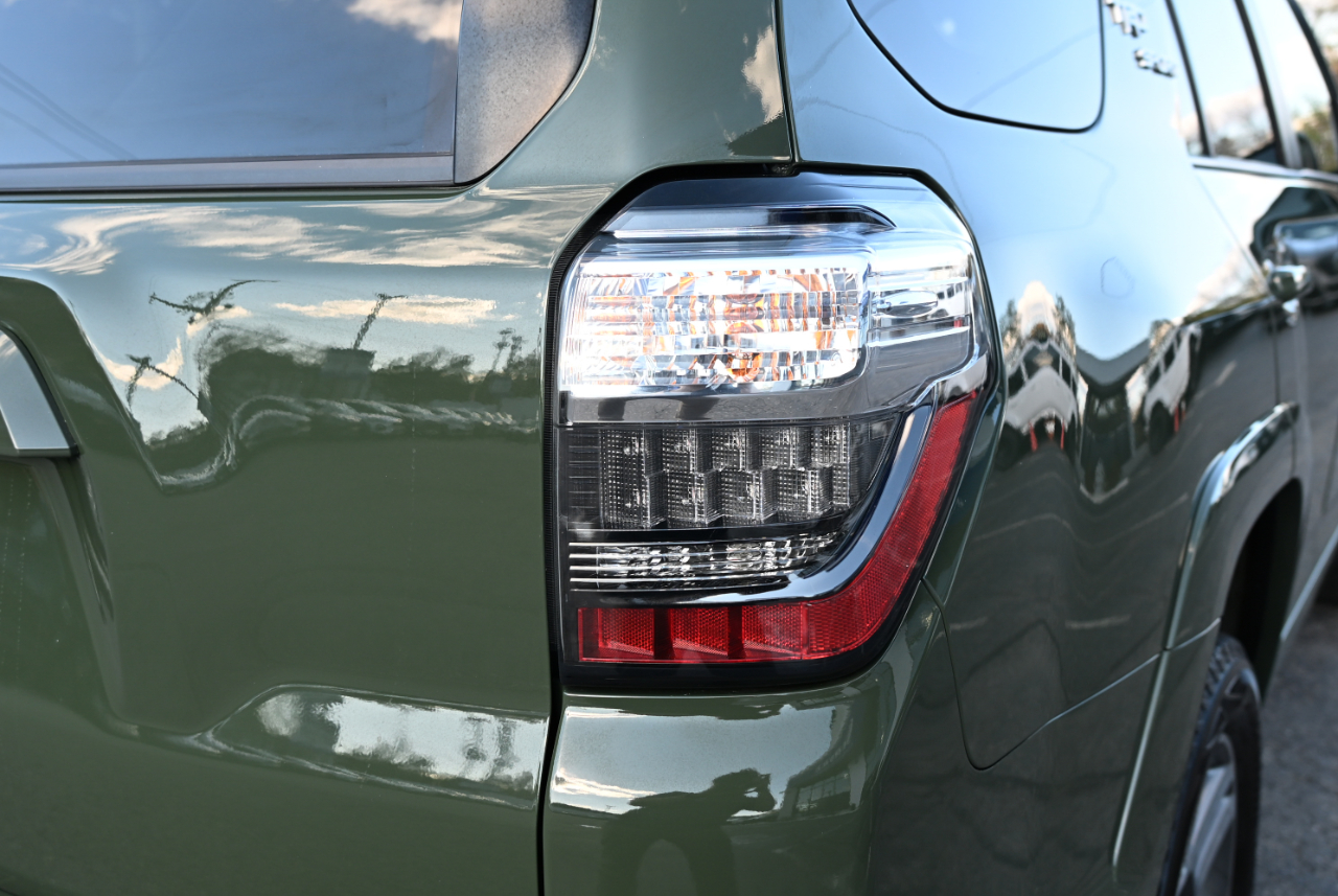 Toyota 4Runner TRD Sport 4WD (Natl) 2022