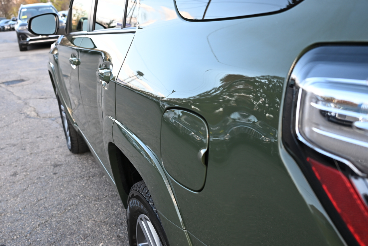 Toyota 4Runner TRD Sport 4WD (Natl) 2022