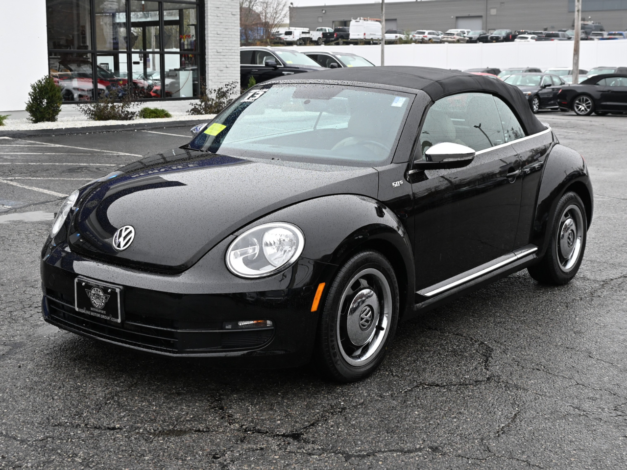 2013 Volkswagen Beetle 2.5's photo