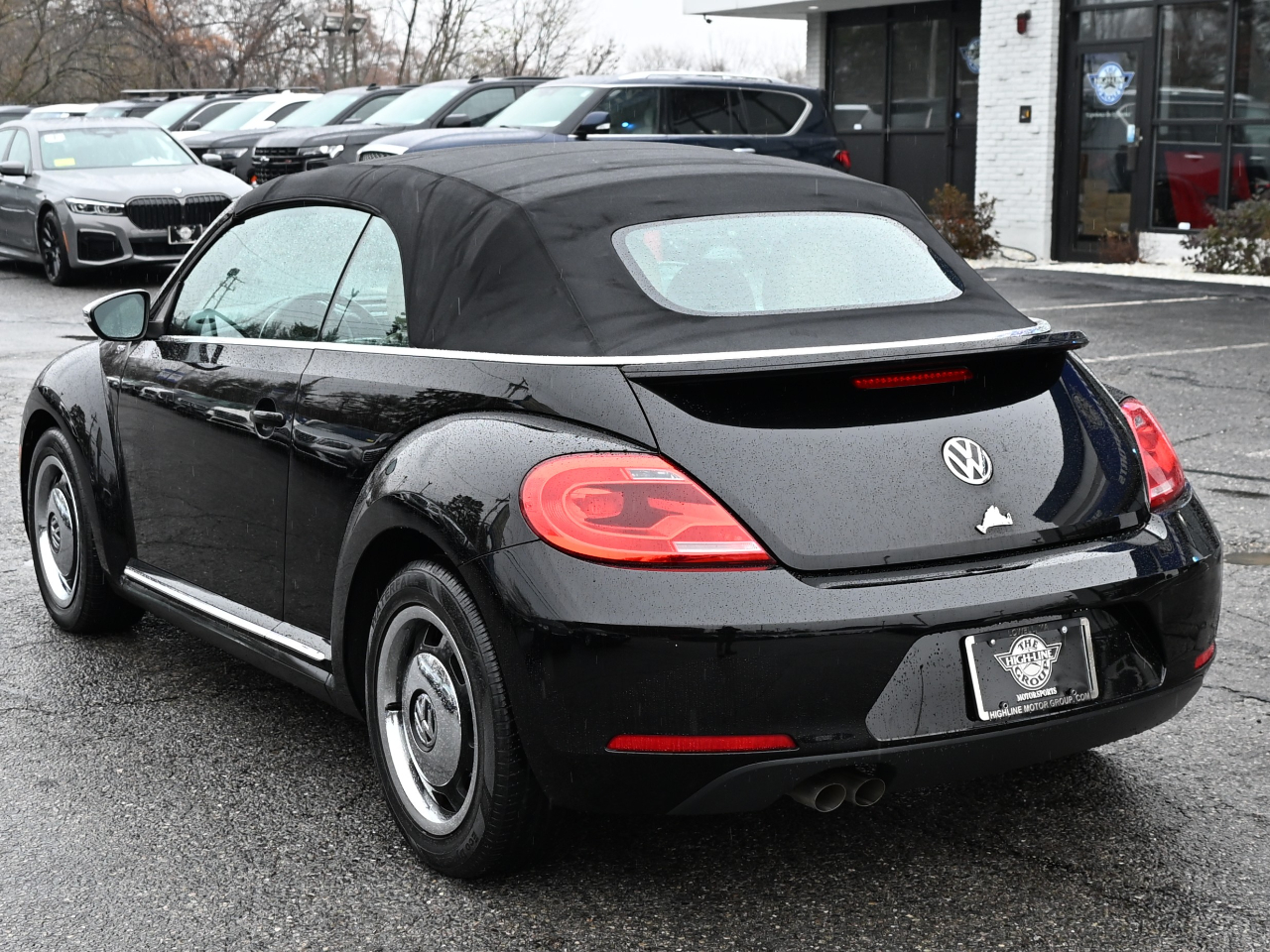 Volkswagen Beetle Convertible 2dr Auto 2.5L 50s Edition PZEV 2013