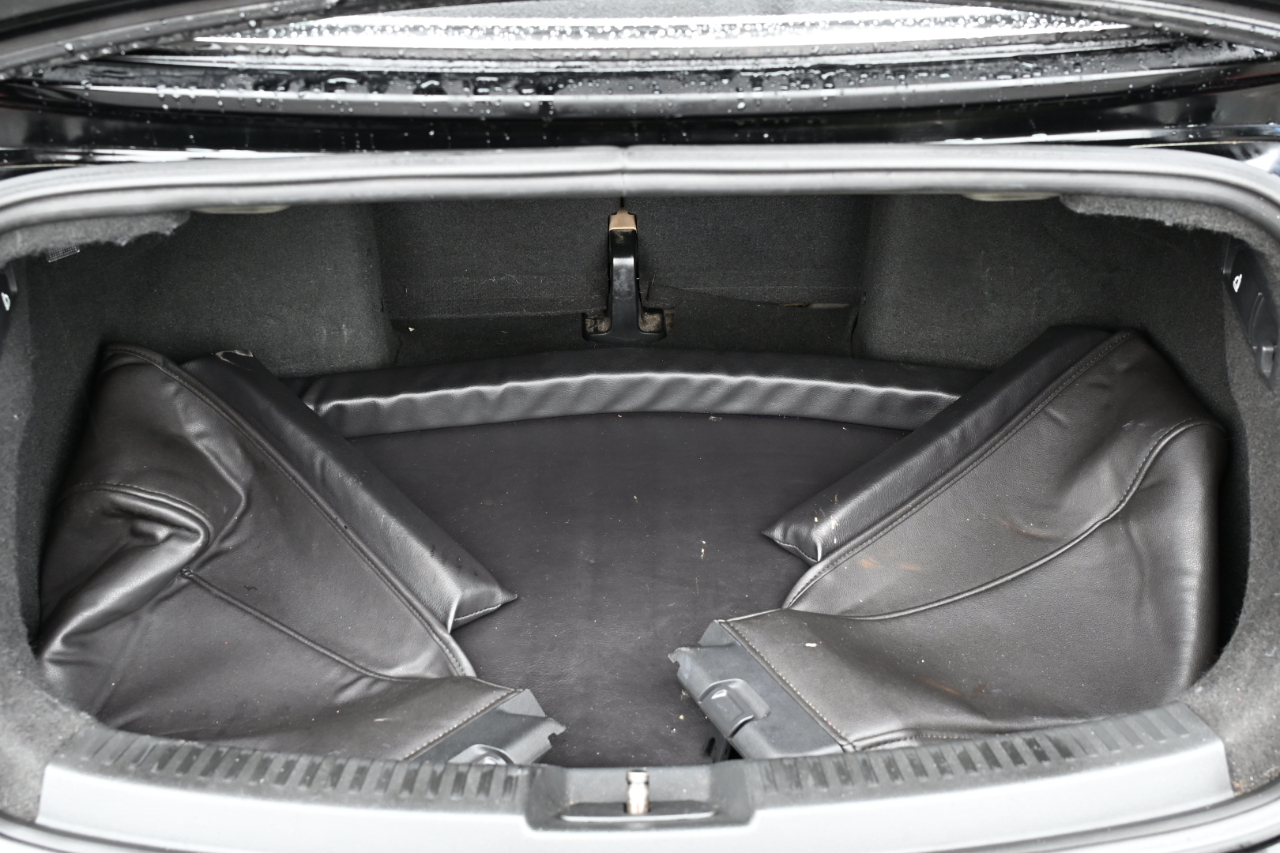 Volkswagen Beetle Convertible 2dr Auto 2.5L 50s Edition PZEV 2013