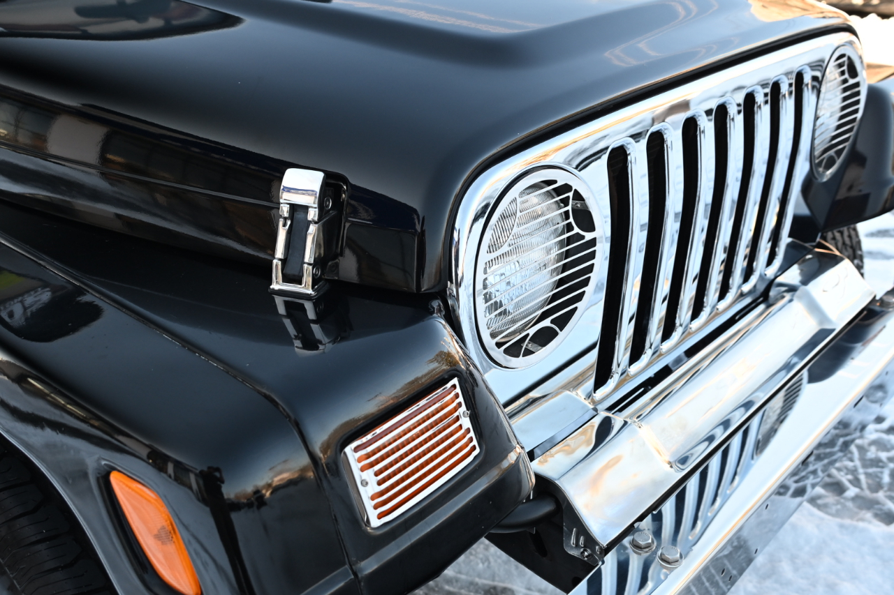 Jeep Wrangler 2dr Sahara 2002