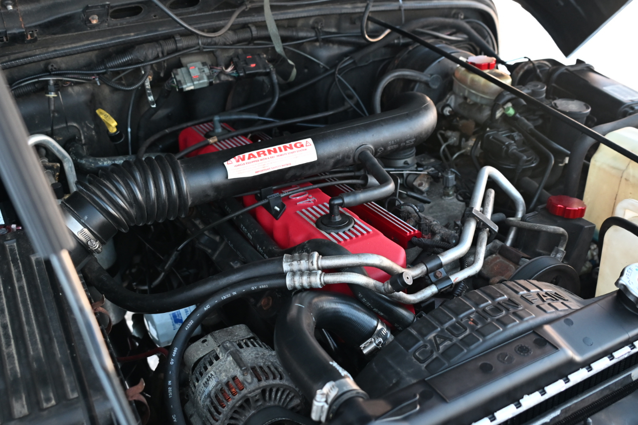 Jeep Wrangler 2dr Sahara 2002