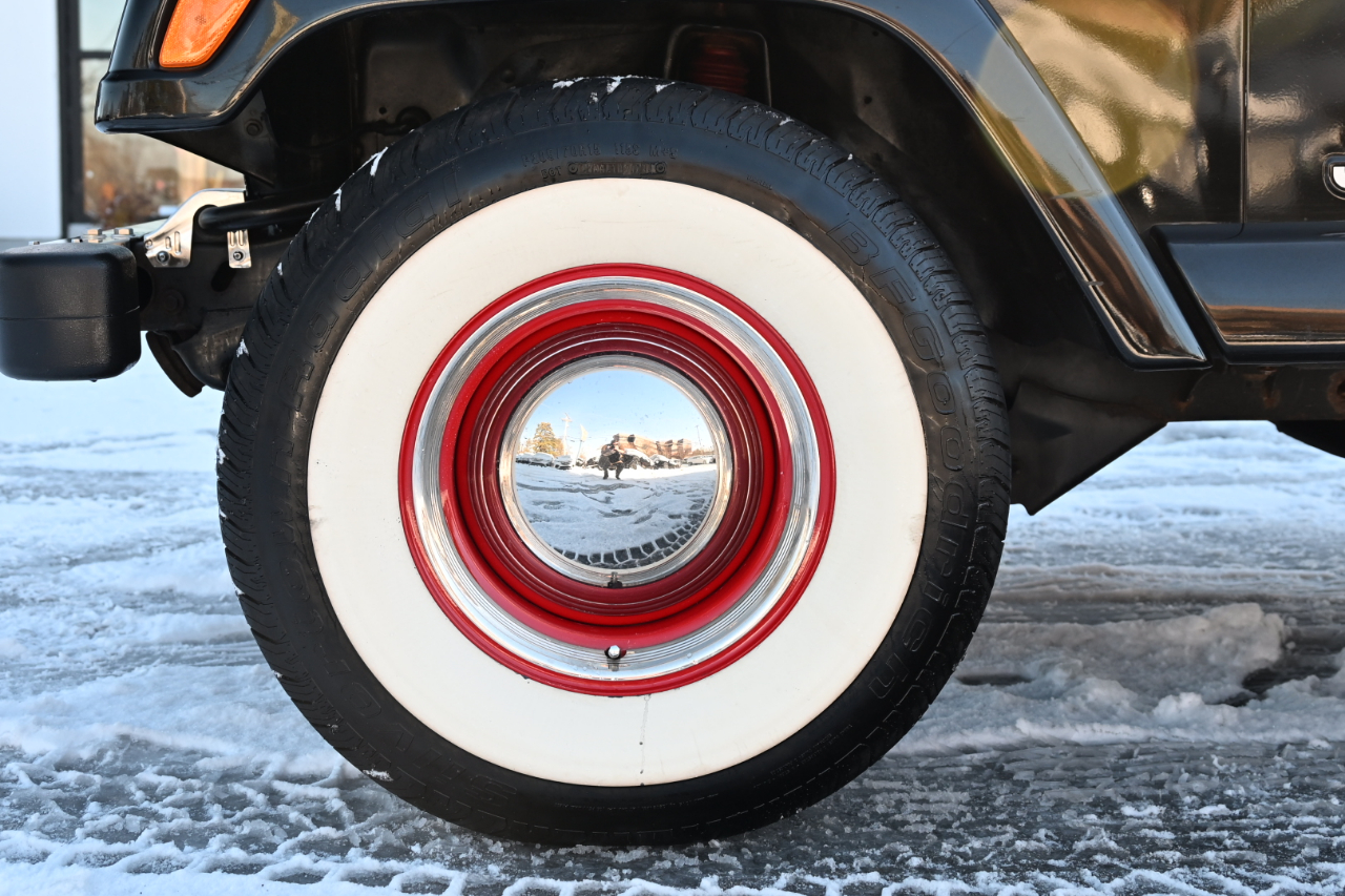 Jeep Wrangler 2dr Sahara 2002