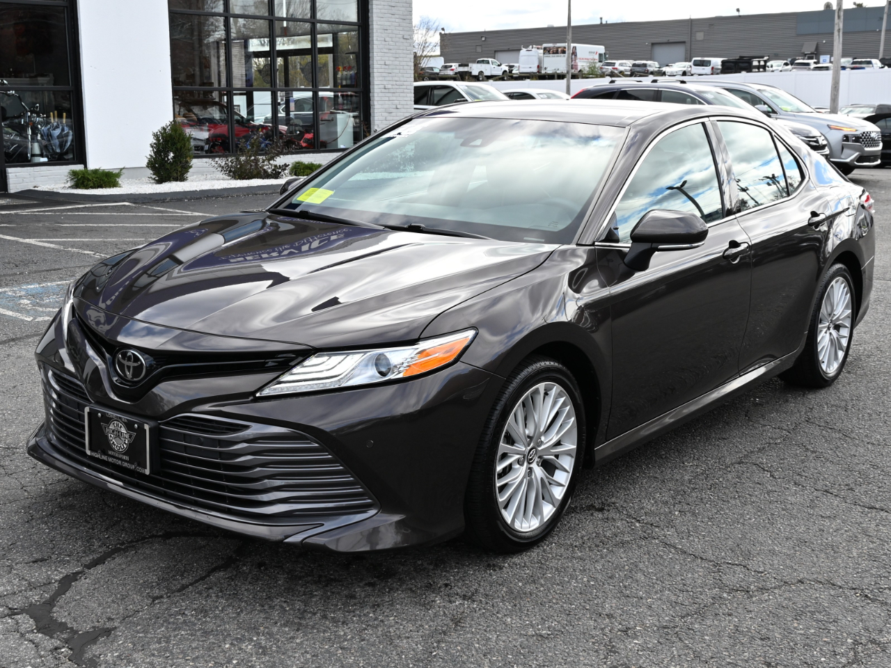 Toyota Camry XLE Auto (Natl) 2018