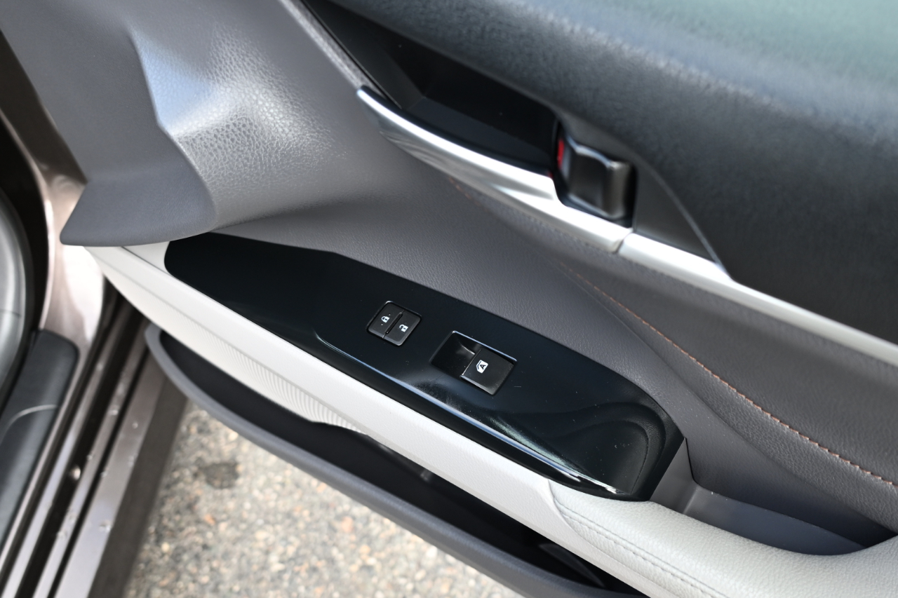 Toyota Camry XLE Auto (Natl) 2018