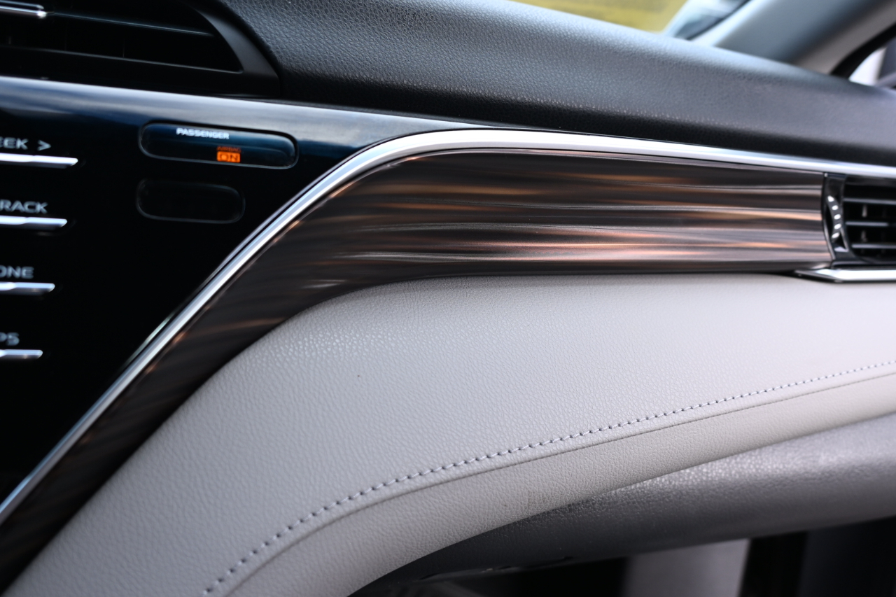 Toyota Camry XLE Auto (Natl) 2018