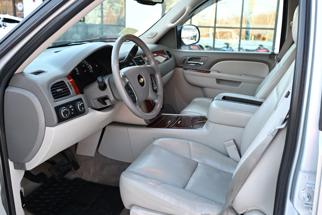 Chevrolet Tahoe 4WD 4dr 1500 LTZ 2012