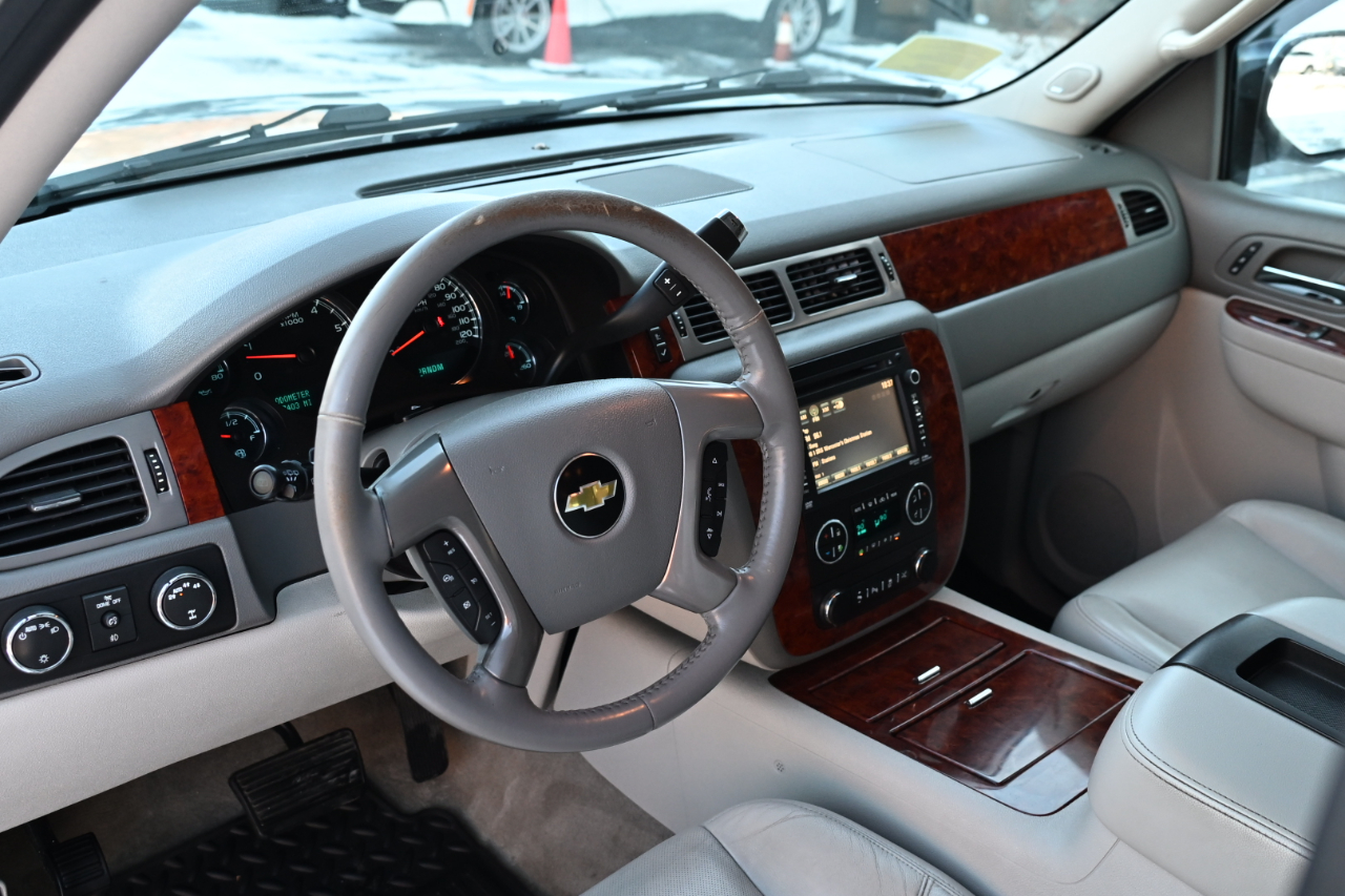 Chevrolet Tahoe 4WD 4dr 1500 LTZ 2012