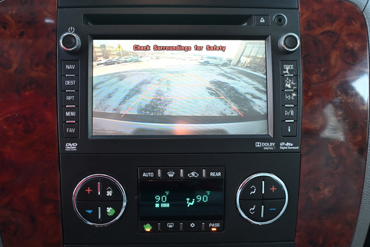 Chevrolet Tahoe 4WD 4dr 1500 LTZ 2012