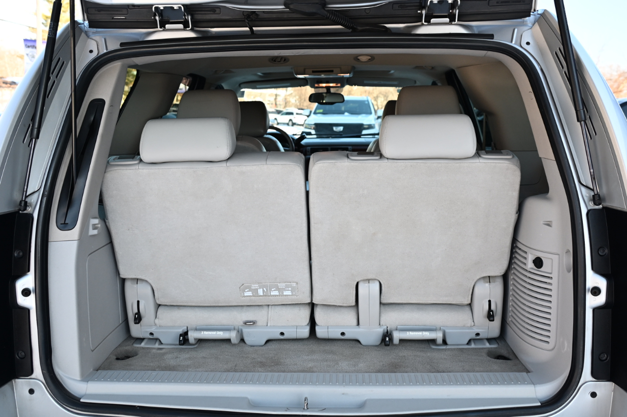 Chevrolet Tahoe 4WD 4dr 1500 LTZ 2012