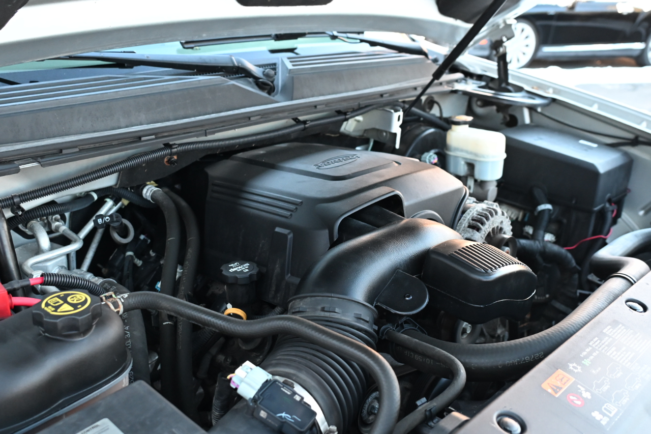 Chevrolet Tahoe 4WD 4dr 1500 LTZ 2012