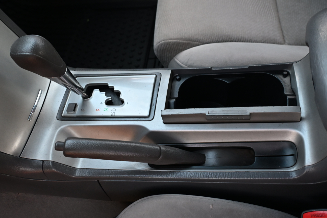 Toyota Camry Solara 2dr Conv V6 Auto SE Sport (Natl) 2007