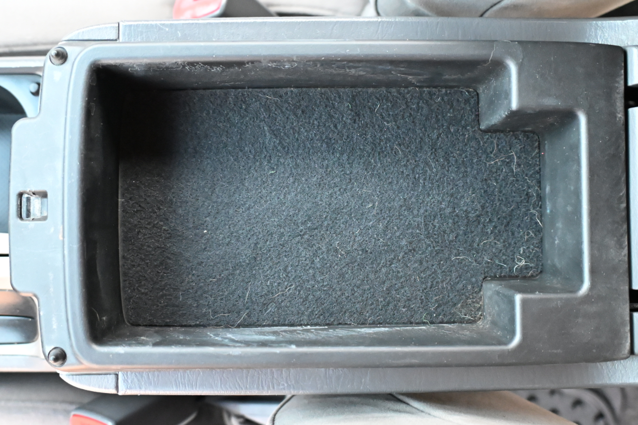 Toyota Camry Solara 2dr Conv V6 Auto SE Sport (Natl) 2007