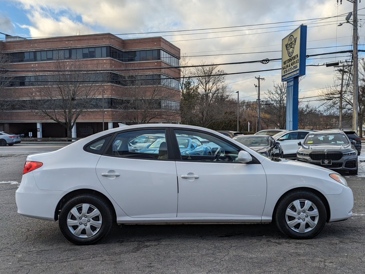 Hyundai Elantra 4dr Sdn Auto GLS PZEV 2010