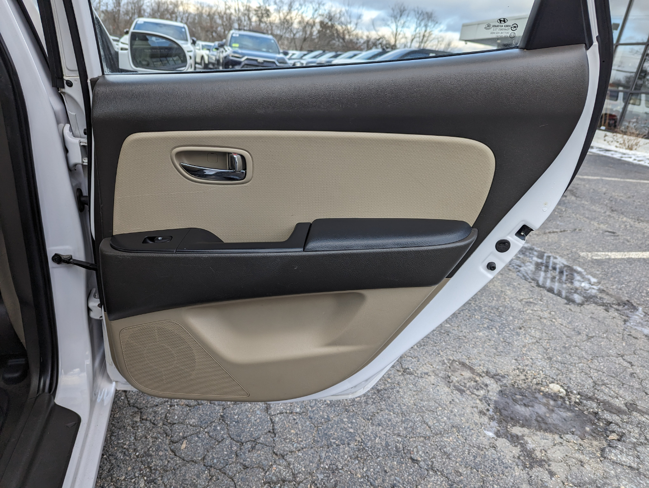 Hyundai Elantra 4dr Sdn Auto GLS PZEV 2010