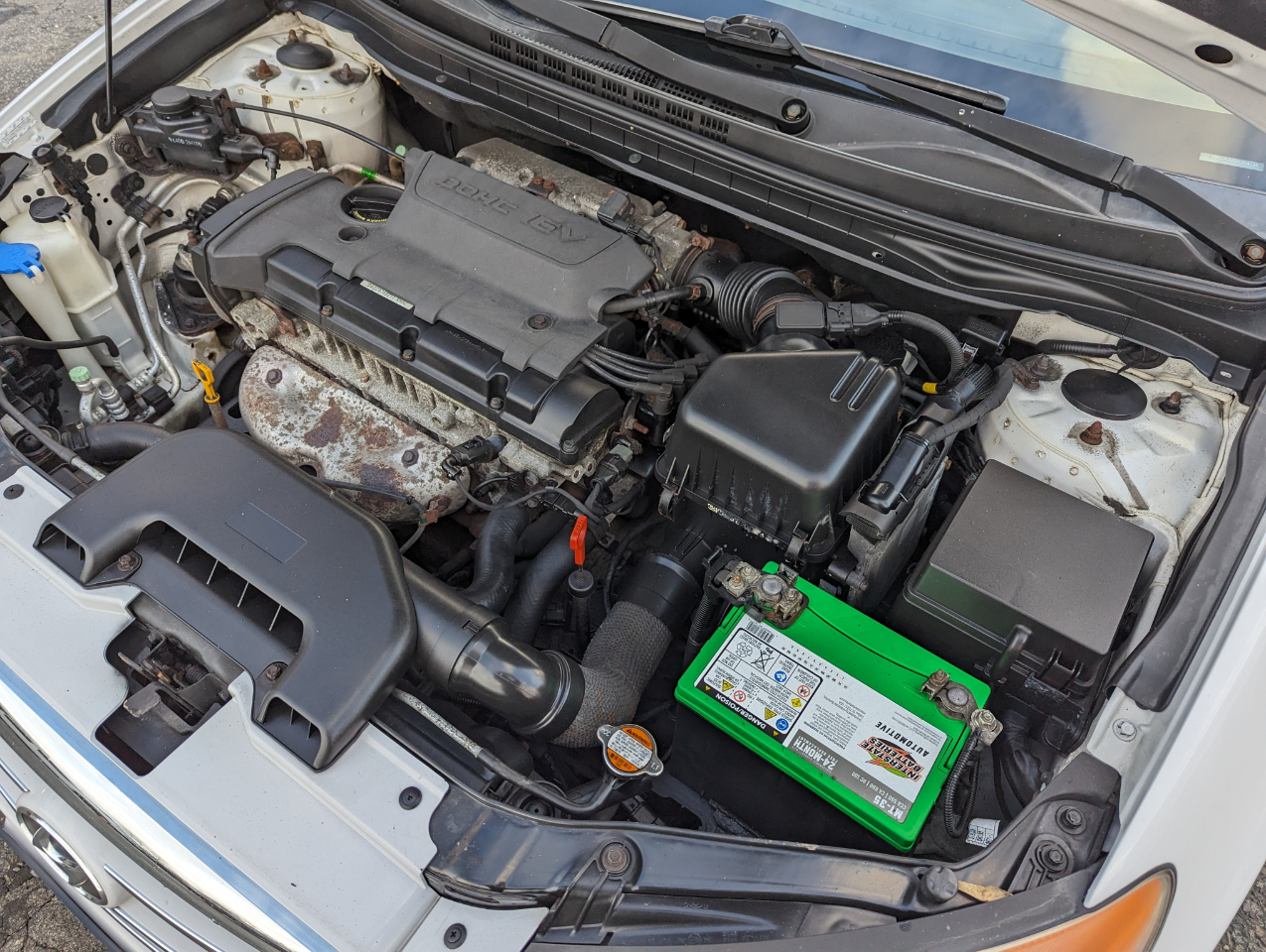 Hyundai Elantra 4dr Sdn Auto GLS PZEV 2010