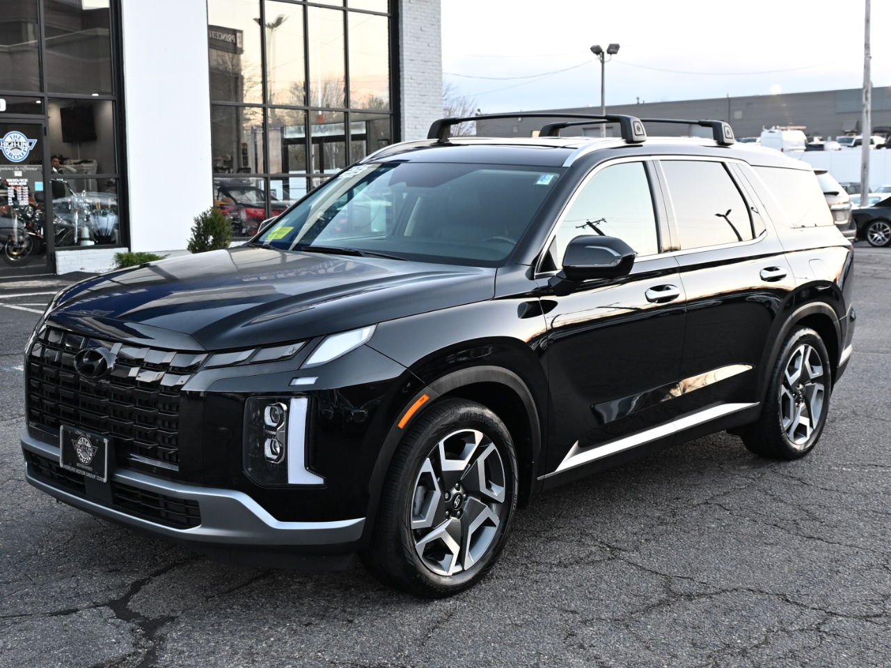 2023 Hyundai Palisade SEL photo 2