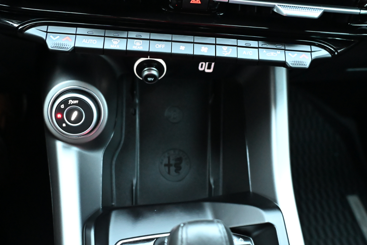 Alfa Romeo Tonale Veloce EAWD 2024