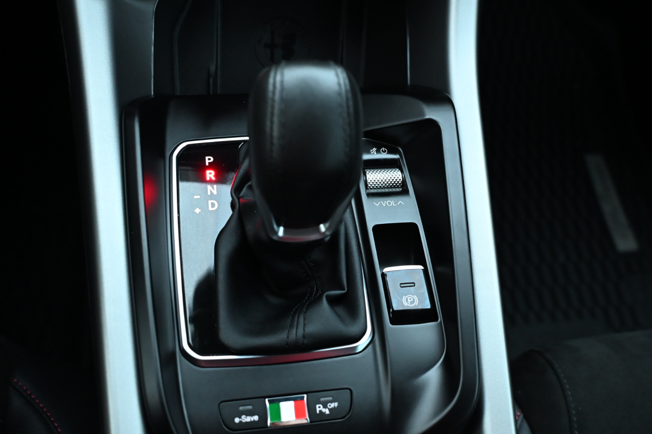 Alfa Romeo Tonale Veloce EAWD 2024