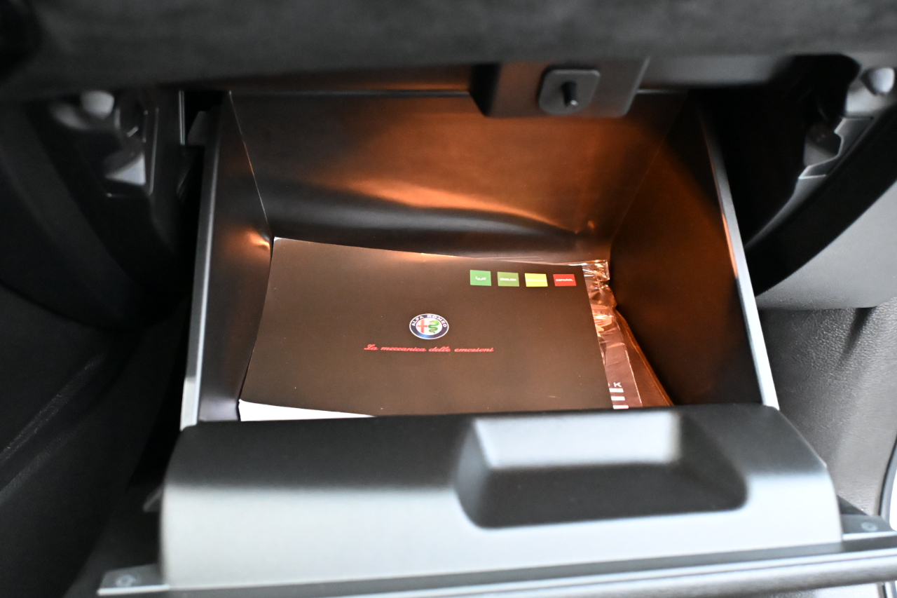 Alfa Romeo Tonale Veloce EAWD 2024