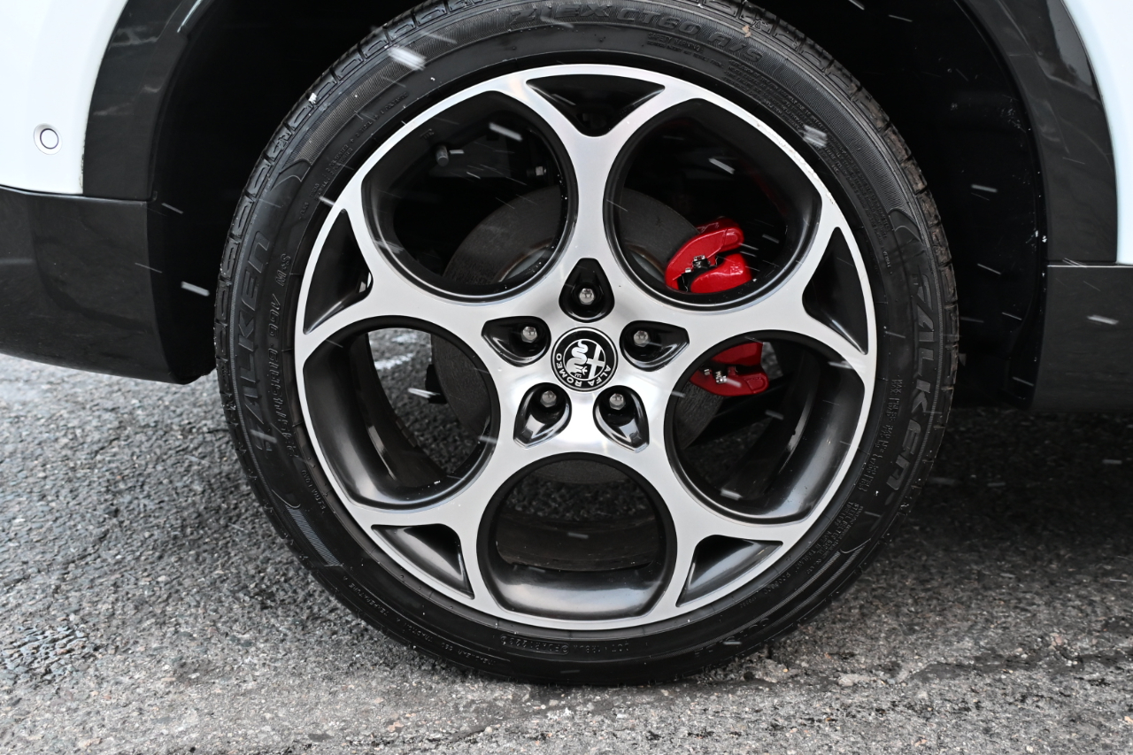 Alfa Romeo Tonale Veloce EAWD 2024