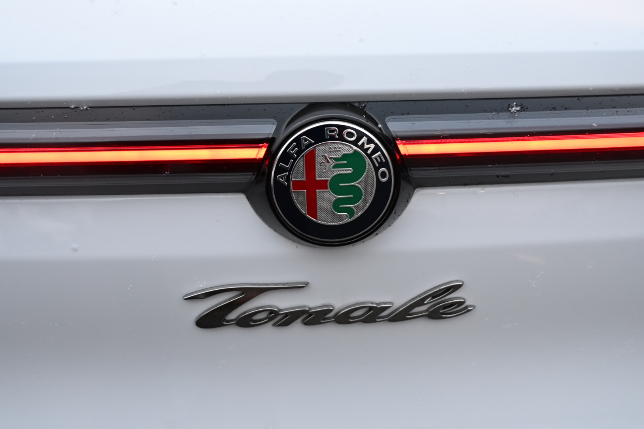 Alfa Romeo Tonale Veloce EAWD 2024