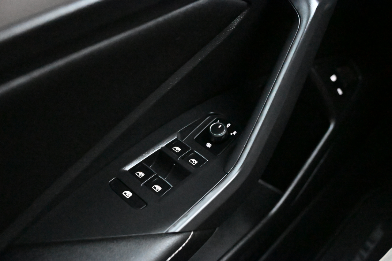 Volkswagen Jetta S Manual 2022