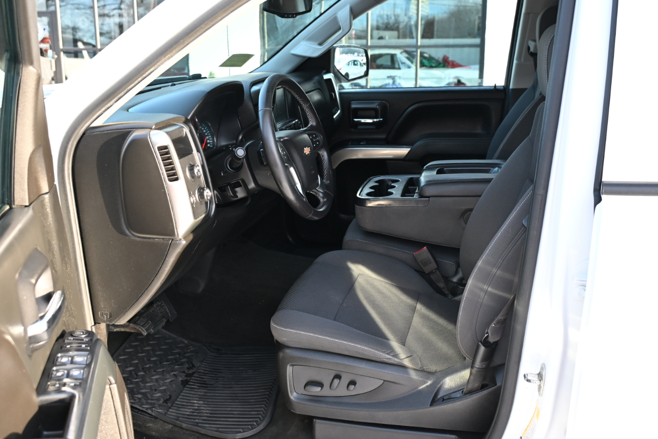 Chevrolet Silverado 1500 4WD Double Cab 143.5" LT w/1LT 2018