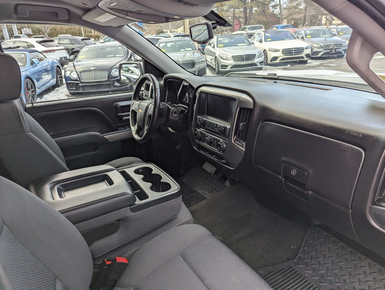 Chevrolet Silverado 1500 4WD Double Cab 143.5" LT w/1LT 2018