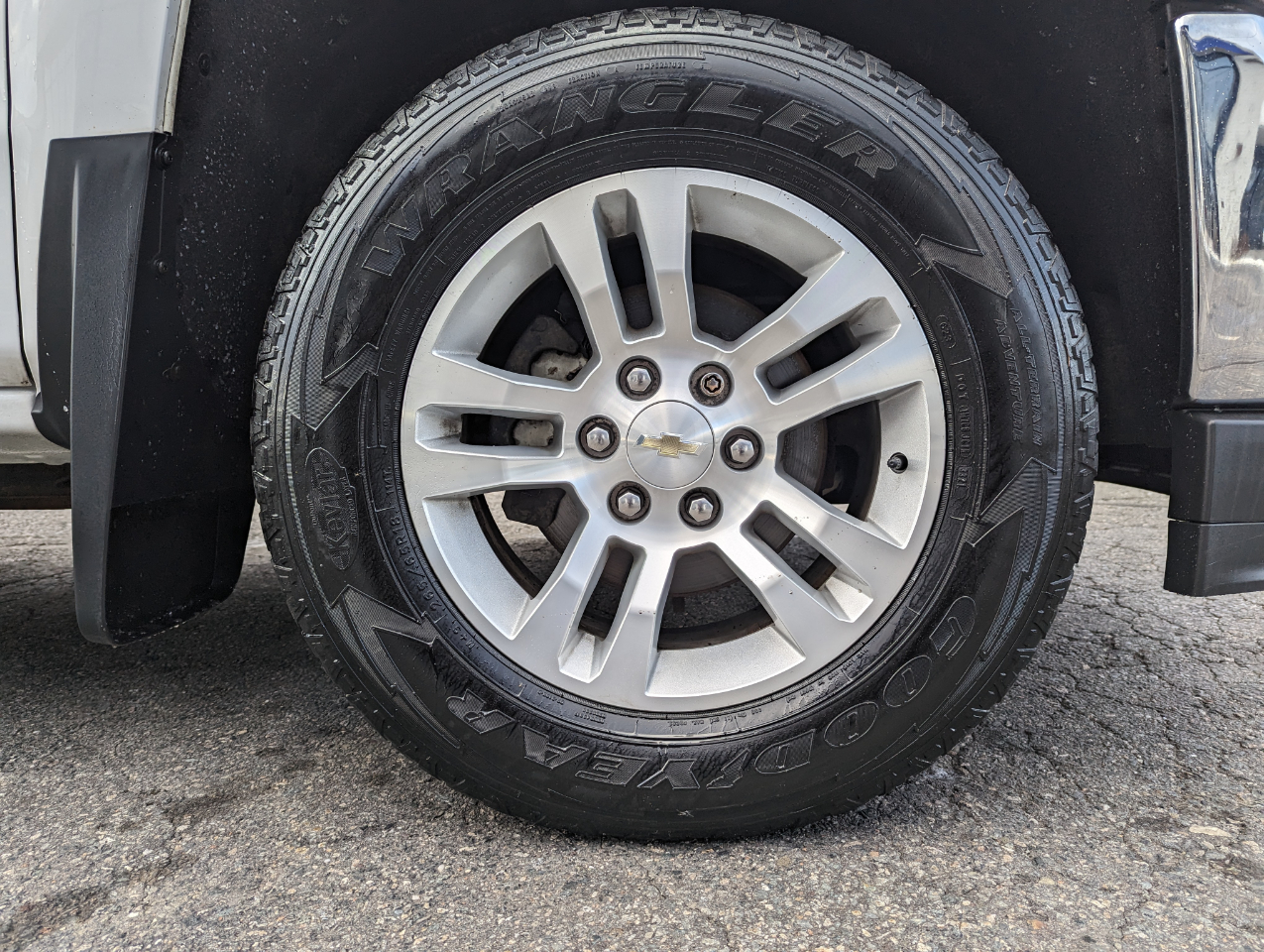 Chevrolet Silverado 1500 4WD Double Cab 143.5" LT w/1LT 2018