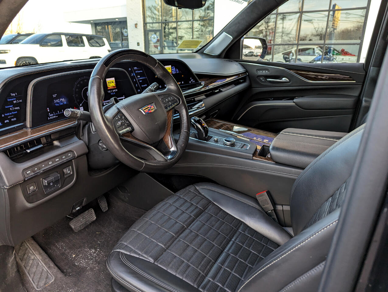 Cadillac Escalade 4WD 4dr Sport Platinum 2023