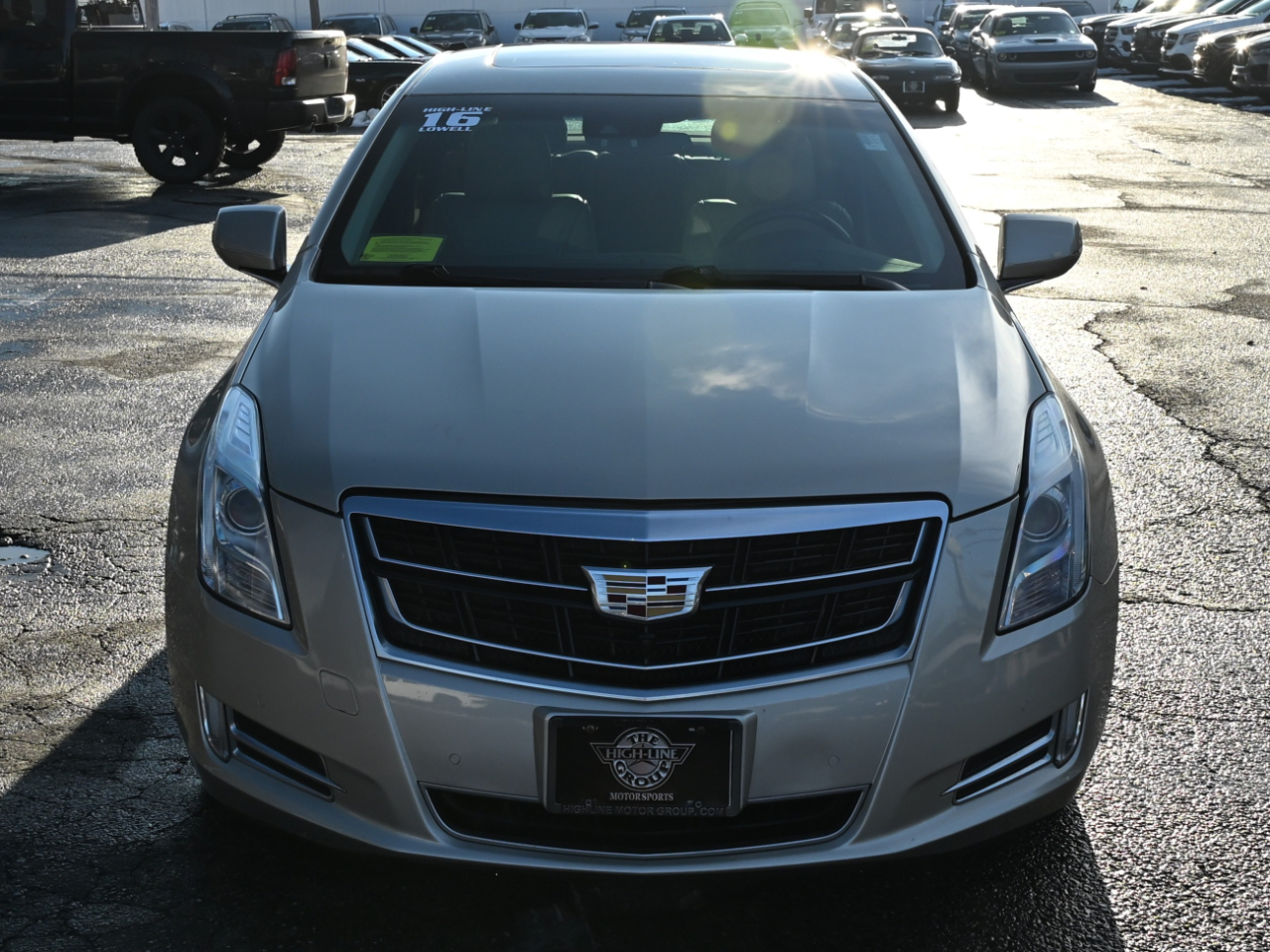 Cadillac XTS 4dr Sdn Luxury Collection AWD 2016