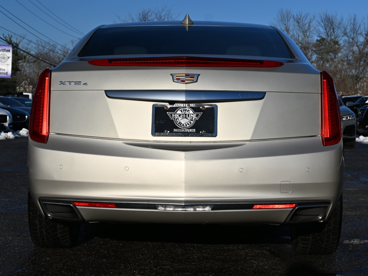 Cadillac XTS 4dr Sdn Luxury Collection AWD 2016