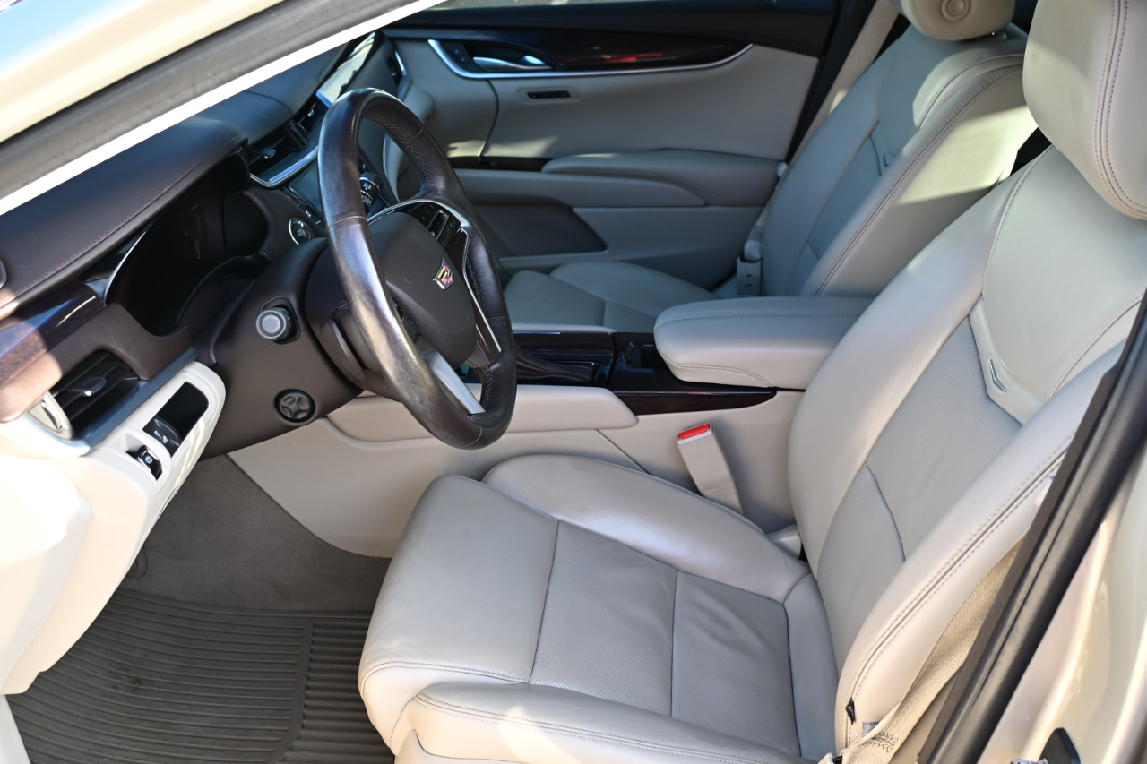 Cadillac XTS 4dr Sdn Luxury Collection AWD 2016