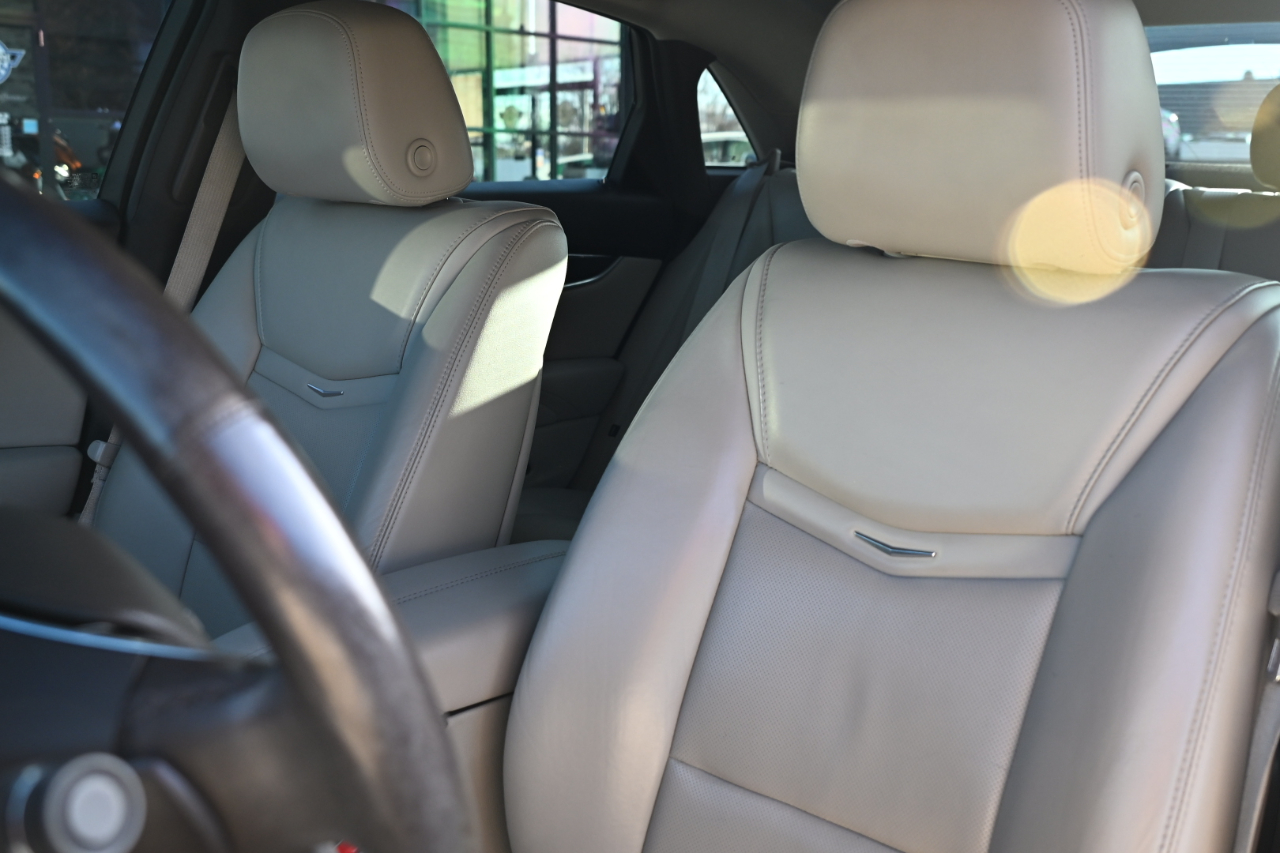 Cadillac XTS 4dr Sdn Luxury Collection AWD 2016