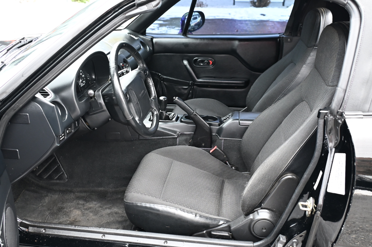 Mazda MX-5 Miata 2dr Conv STO-Edition Auto 1997