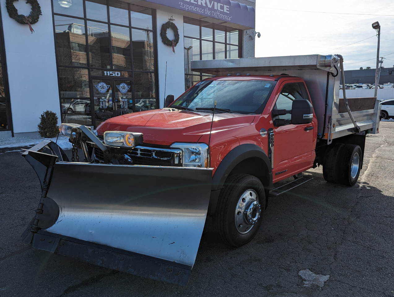 2023 Ford F-600's photo